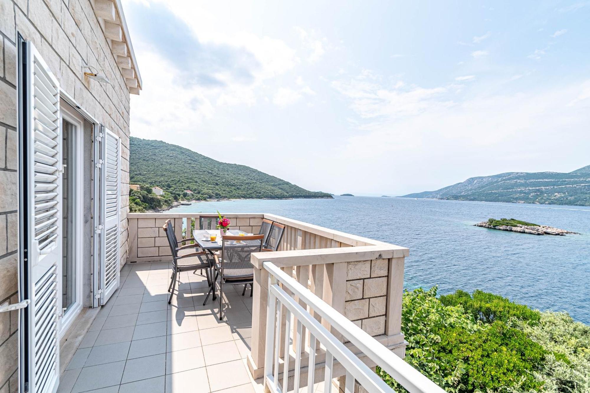 Apartments By The Sea Tri Zala, Korcula - 9237 Zrnovo Luaran gambar