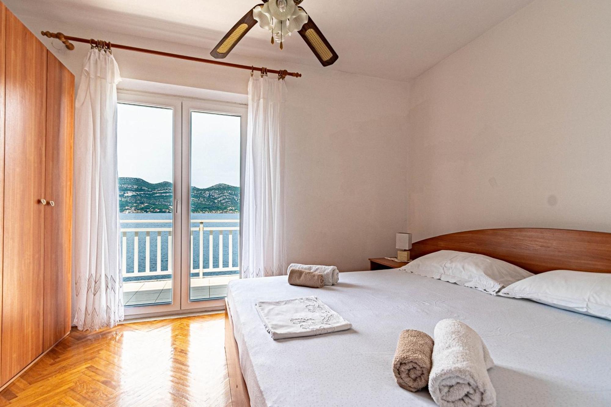 Apartments By The Sea Tri Zala, Korcula - 9237 Zrnovo Bilik gambar